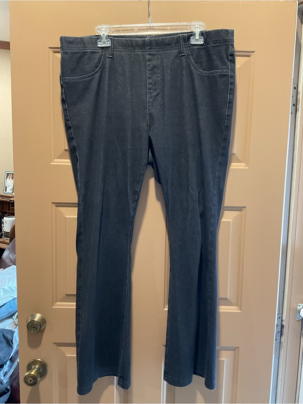Serra Women's Charcoal Bootcut Jeans